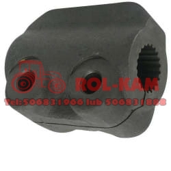 MUFA ŁĄCZNIK PRZEDNIEGO NAPĘDU CASE