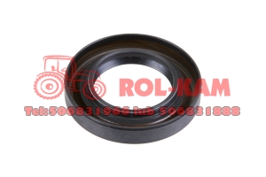 PIERŚCIEŃ USZCZELNIAJĄCY PRZYSTAWKI PRZEDNIEGO NAPĘDU RENAULT CLAAS