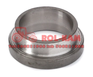 TULEJKA WODZIKA SKRZYNI BIEGÓW MASSEY FERGUSON 3715785M2