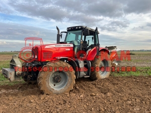 Massey Ferguson 7490
