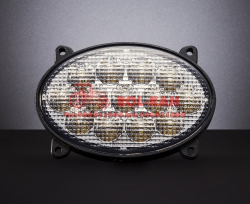 lampa-robocza-led-39w-rozproszona-owalna-do-john-deere-tt-13506-przod.jpg.jpg