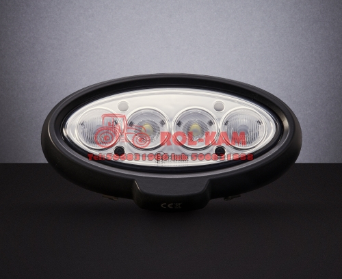 lampa-robocza-led-60w-combo-owalna-do-john-deere-tt-13514-przod.jpg.jpg