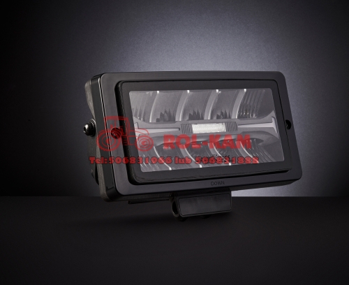 tt-11720-lampa-drogowa-led-prostokatna-widok-skosny-lewy.jpg.jpg
