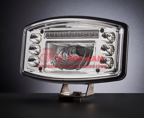 tt-16618-lampa-drogowa-led-swiatlo-pozycyjne-detal-optyki-skos-04.jpg.jpg
