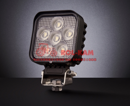 tt-13324-lampa-robocza-led-kompaktowa-ujecie-boczne.jpg.jpg