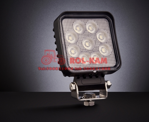 tt-13336-lampa-robocza-led-kwadratowa-uchwyt-montazowy.jpg.jpg