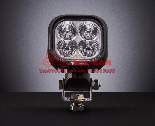tt-13330s-dt-lampa-robocza-led-4-led-kwadratowa-przod.jpg.jpg